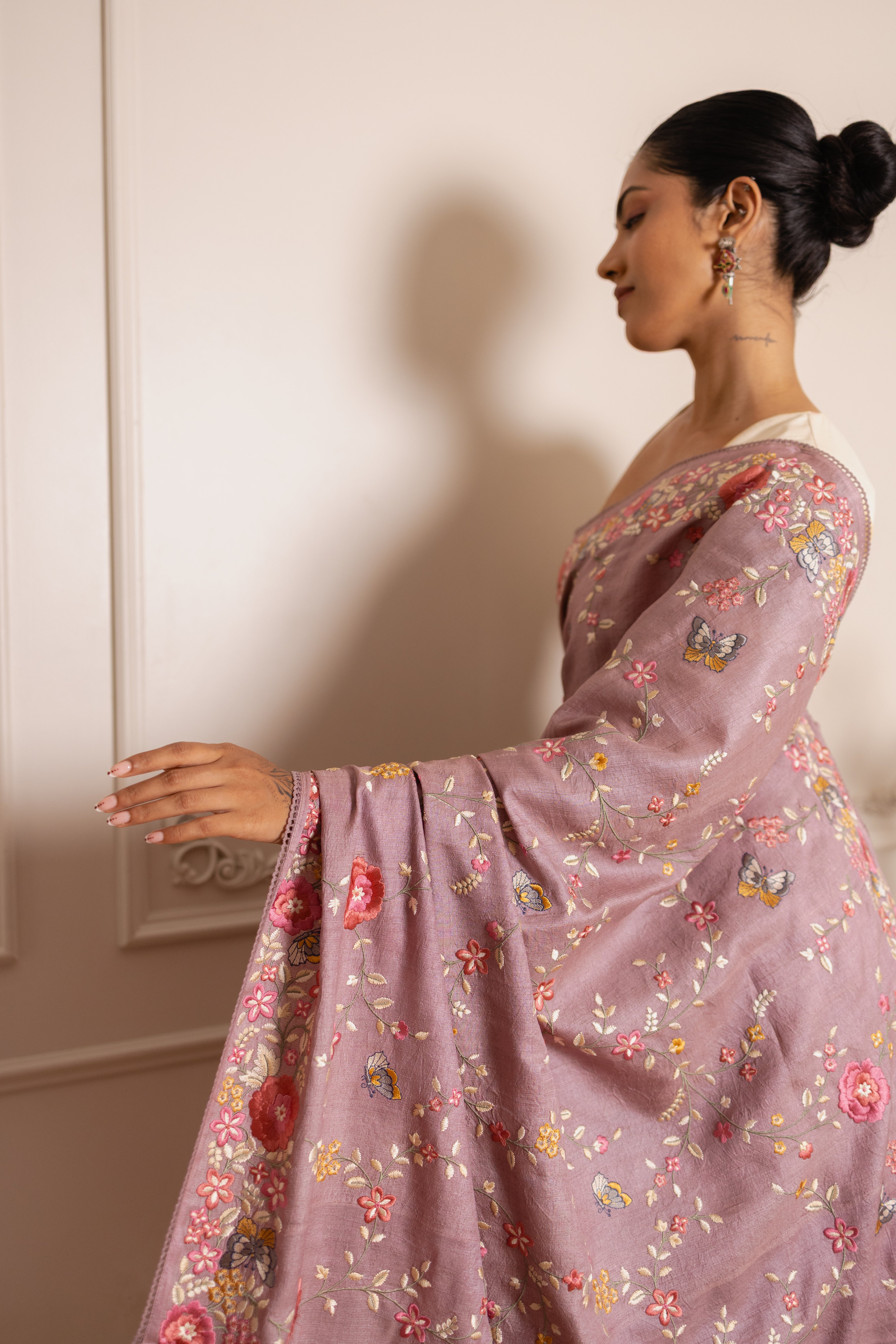 Handloom Tussar Silk Saree | With Floral Embroidery