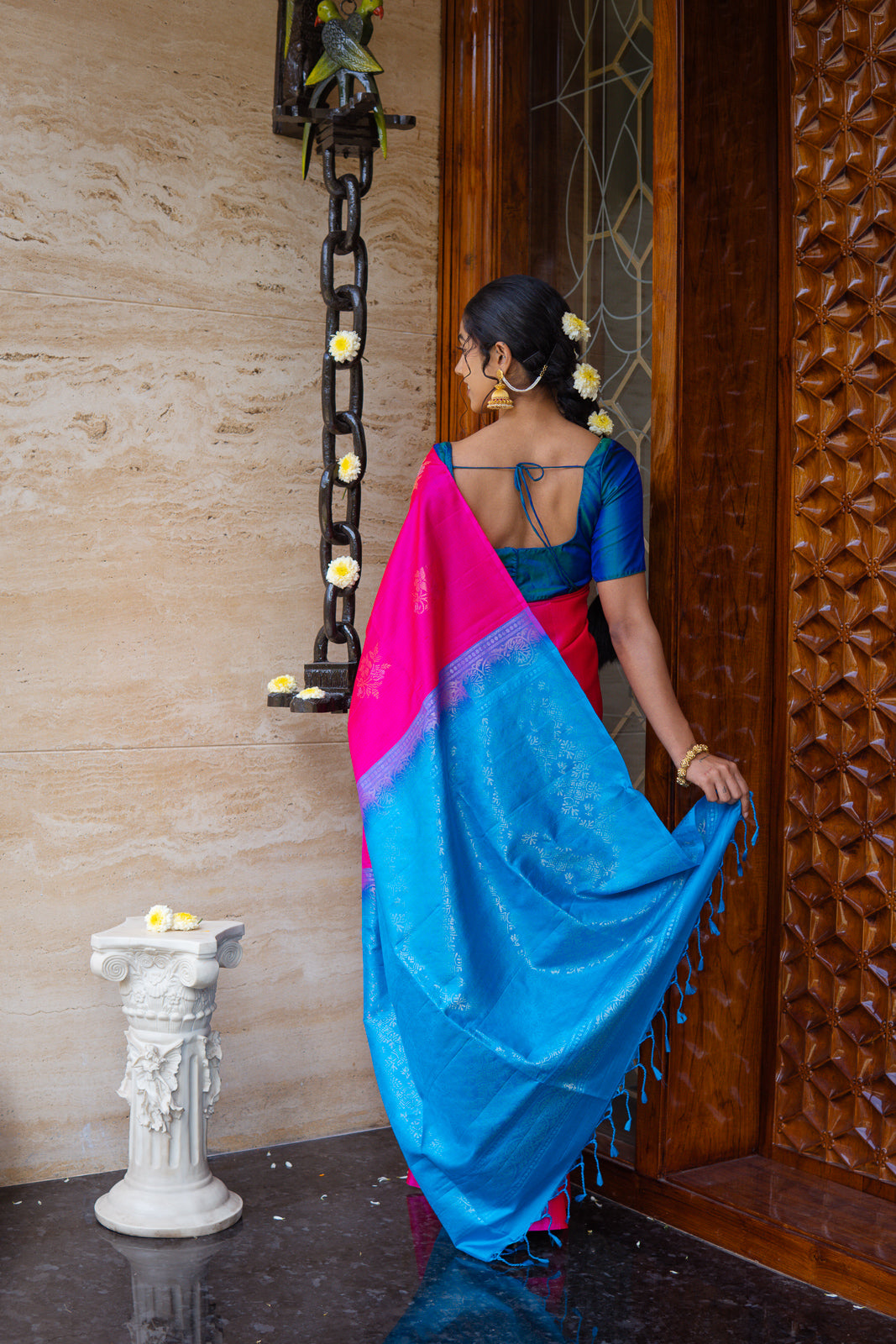 Handwoven Kanchi Soft Silk Saree – Bright Pink with Blue Contrast
