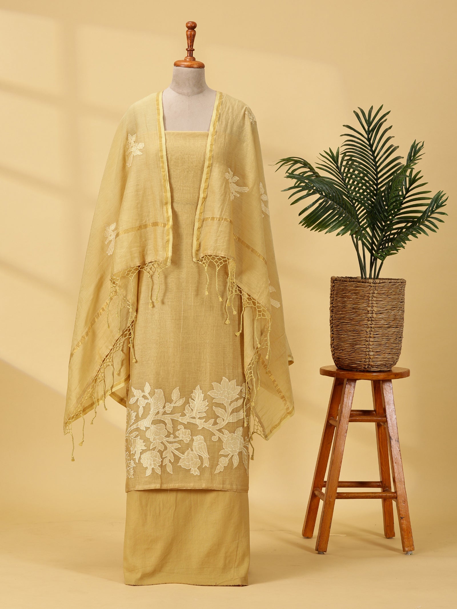 Chanderi & Mulmul Three-Piece Unstitched Dress Material Set with Appliqué Work