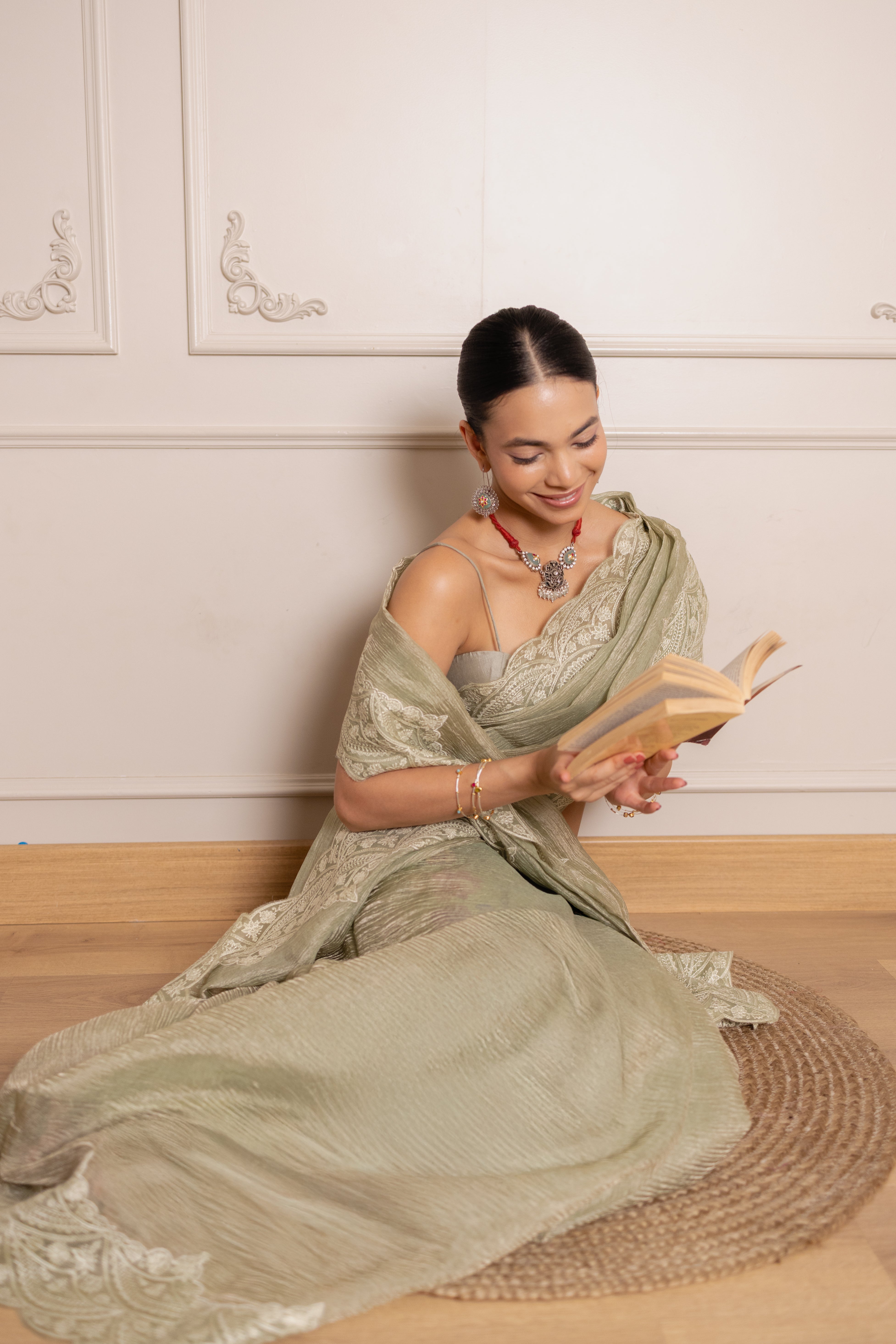 Olive Crushed Organza Silk Saree with Thread Embroidered Scallop Border