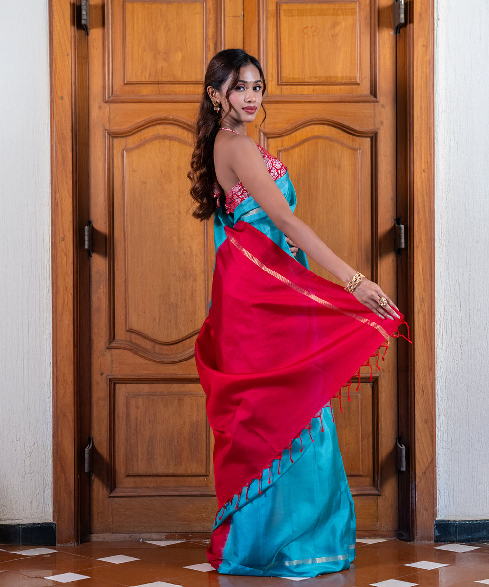 Handloom Silk Saree - Turquoise With Red Contrast