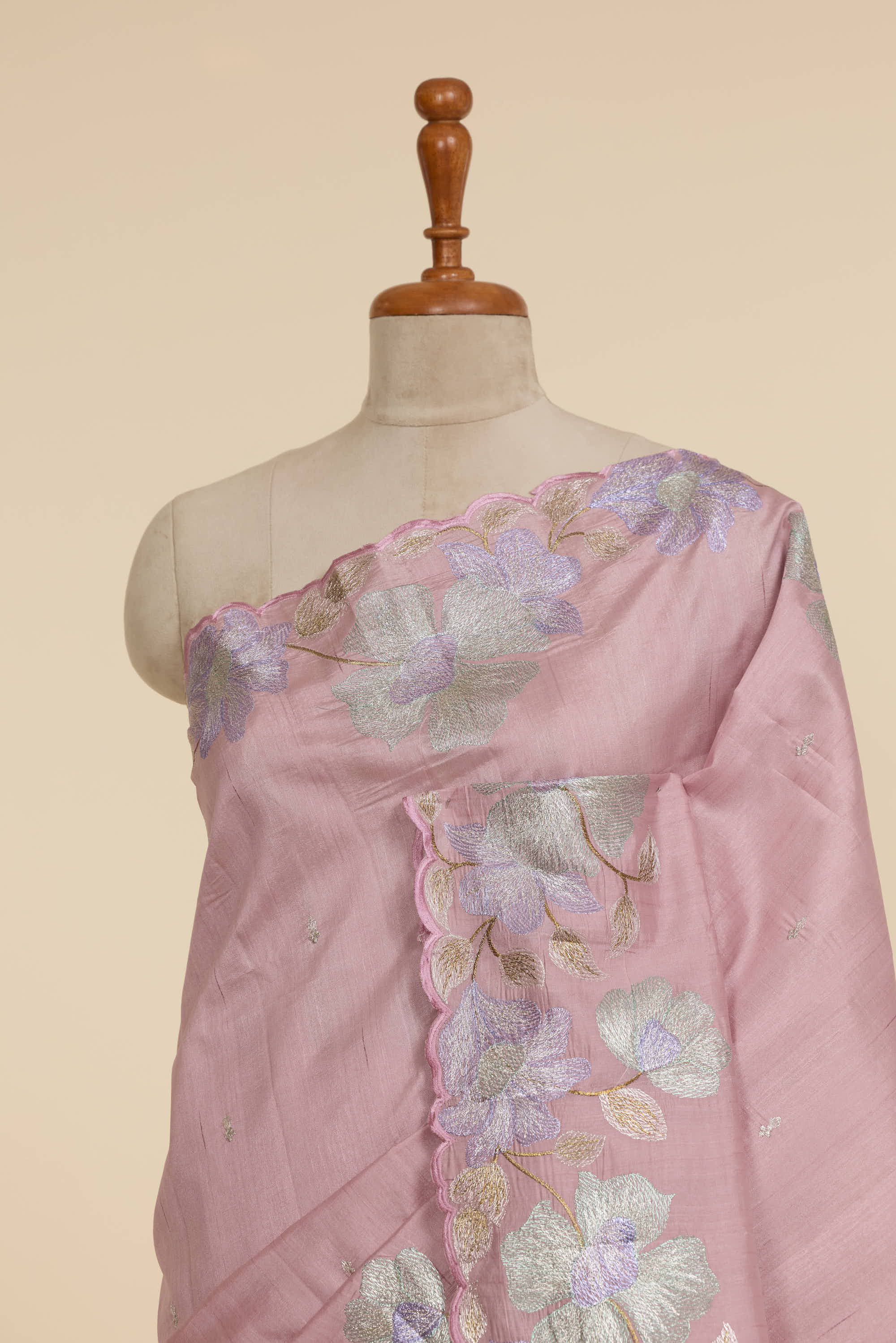 Scallop Border Semi Raw Silk Light Pink Colour Saree With Floral Embroidery Work Border